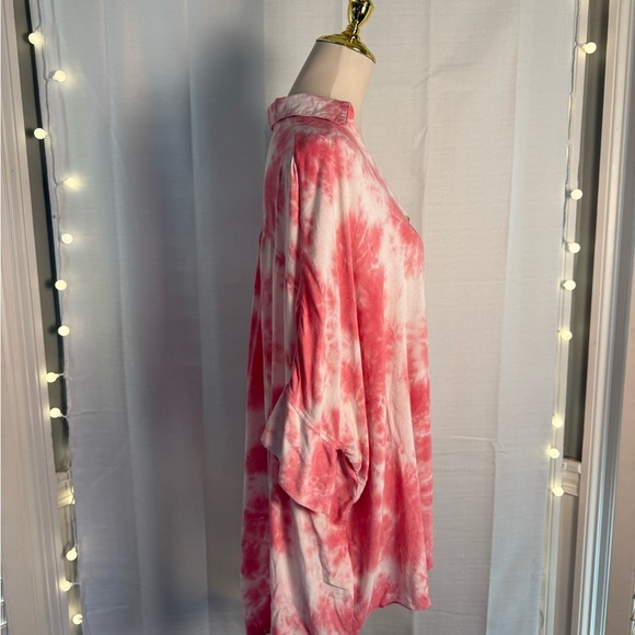 Material Girl Red and White Oversized Button Down Shirt - Picture 3 of 8